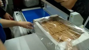 Упаковка печенья в термоусадочную пленку